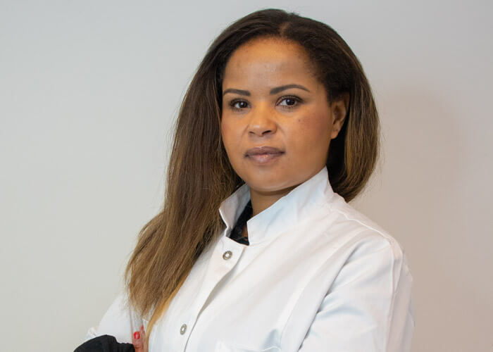 Ellen de Jong Clinic Deals behandelaar