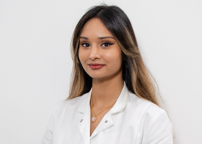 Joanne Simons Clinic Deals behandelaar