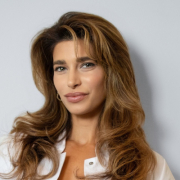 Lernen Sie unsere neue Dipl. Ärztin Mariam Nemati kennen!